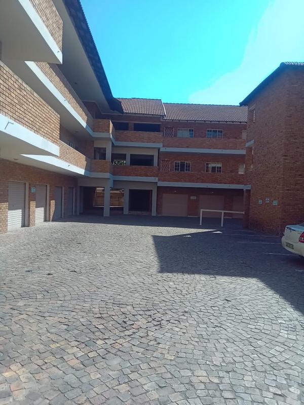 2 Bedroom Property for Sale in Rustenburg Central North West